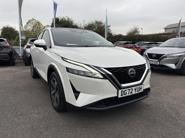 Main listing image - Nissan Qashqai