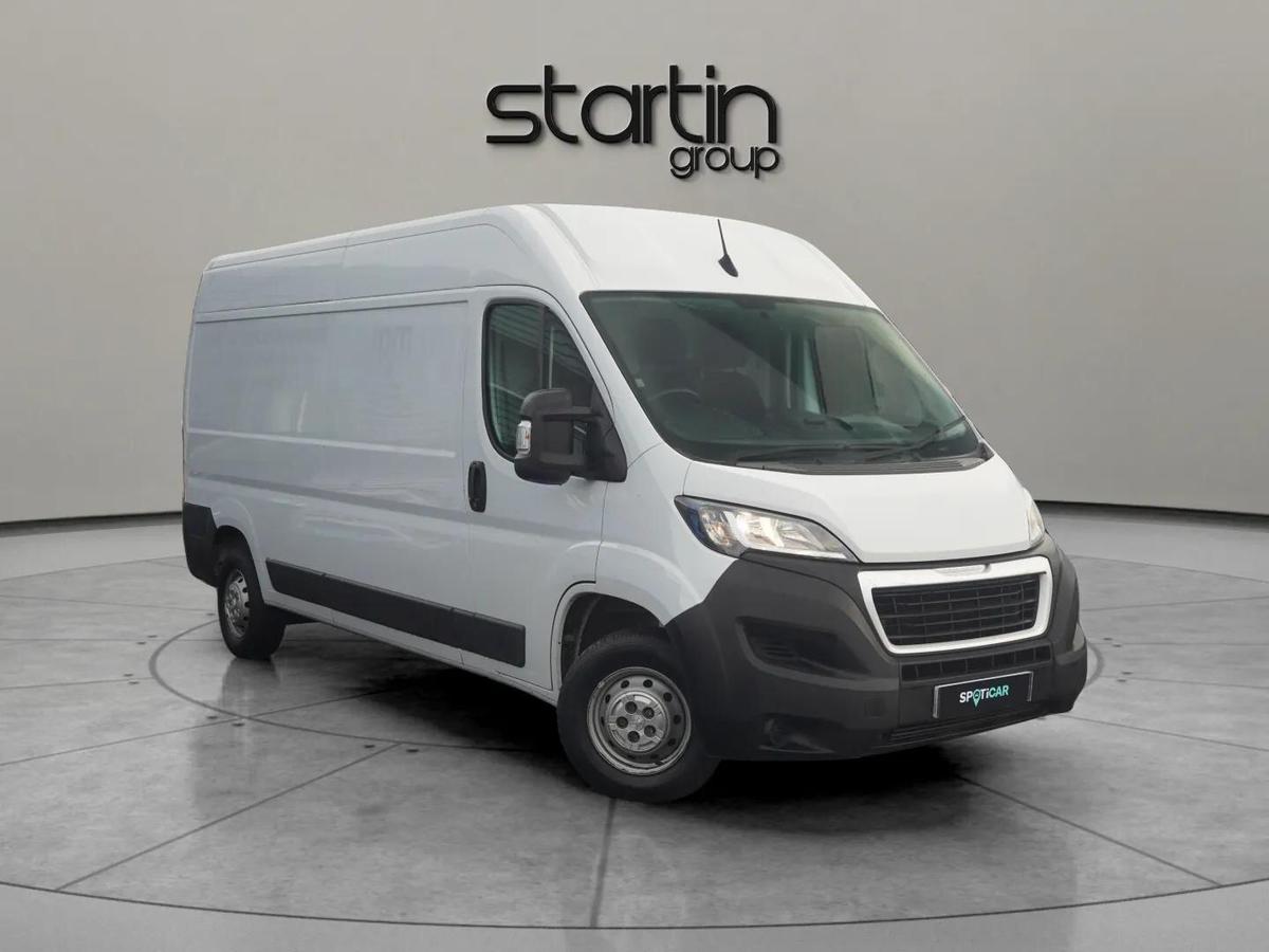Main listing image - Peugeot Boxer