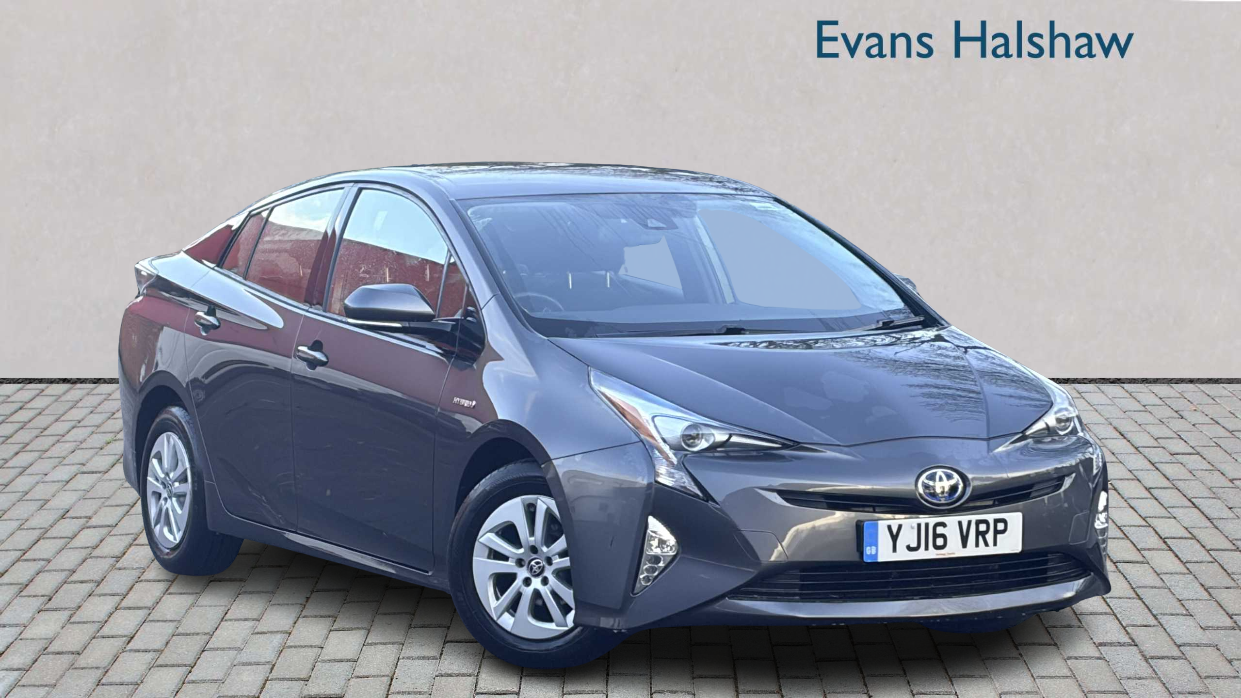 Main listing image - Toyota Prius