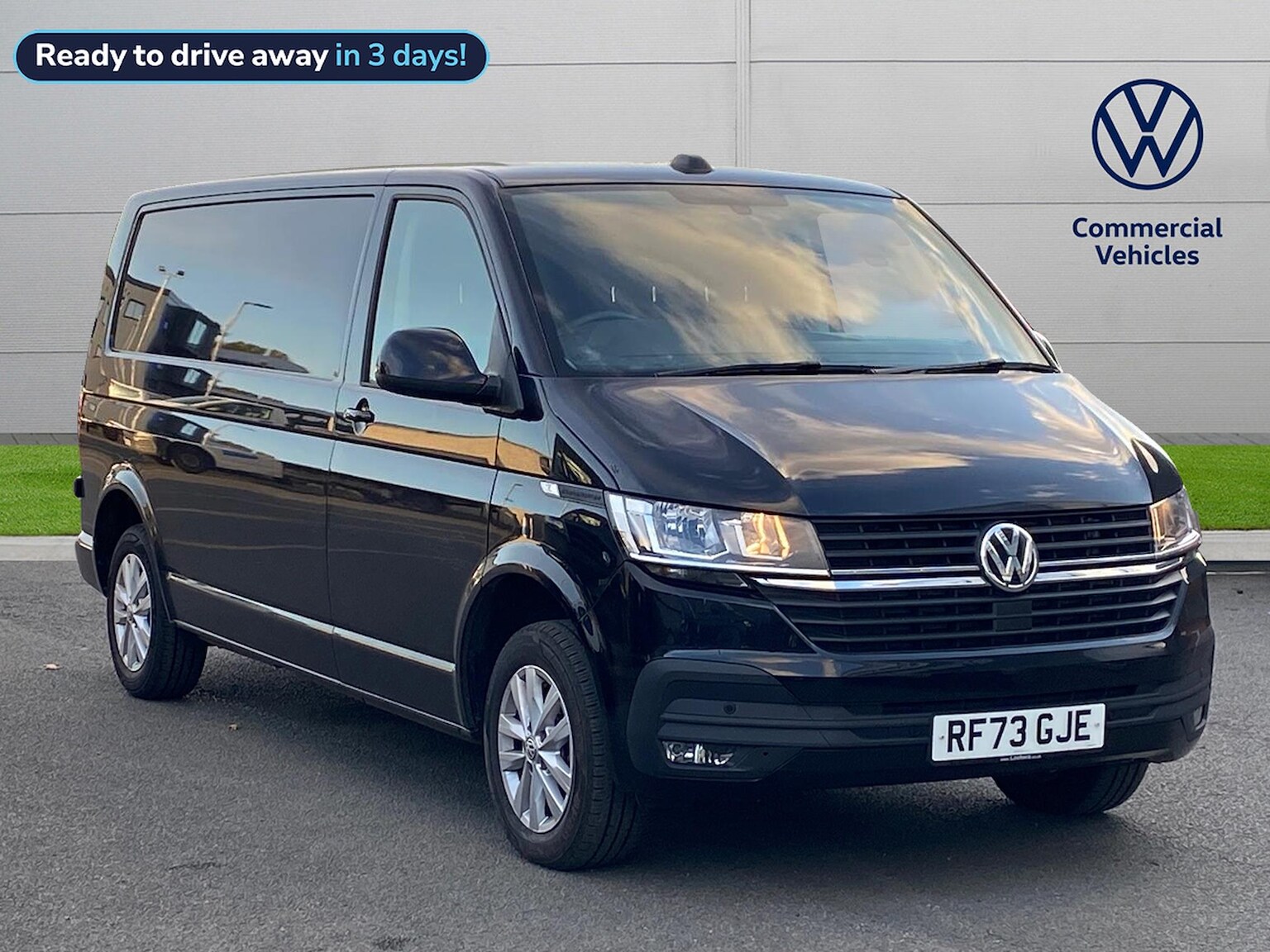 Main listing image - Volkswagen Transporter