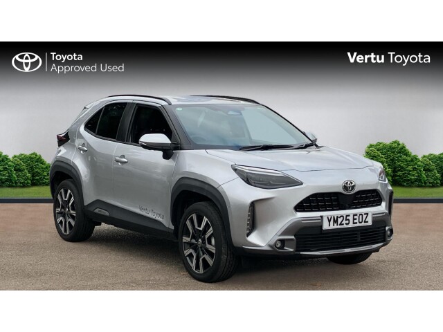 Main listing image - Toyota Yaris Cross