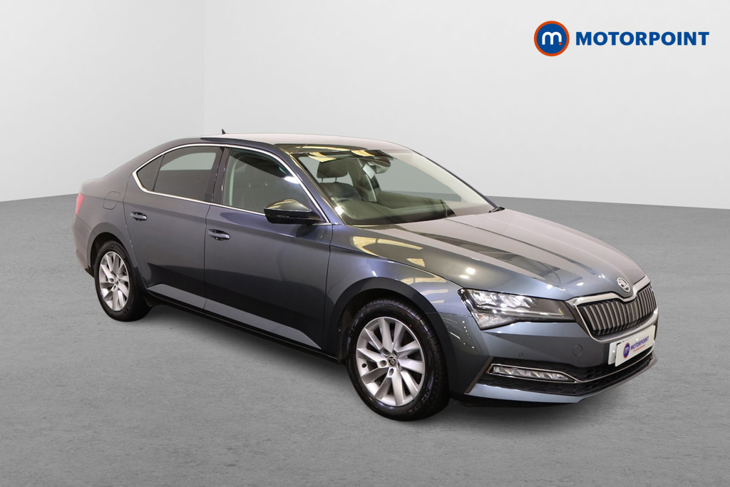 Main listing image - Skoda Superb