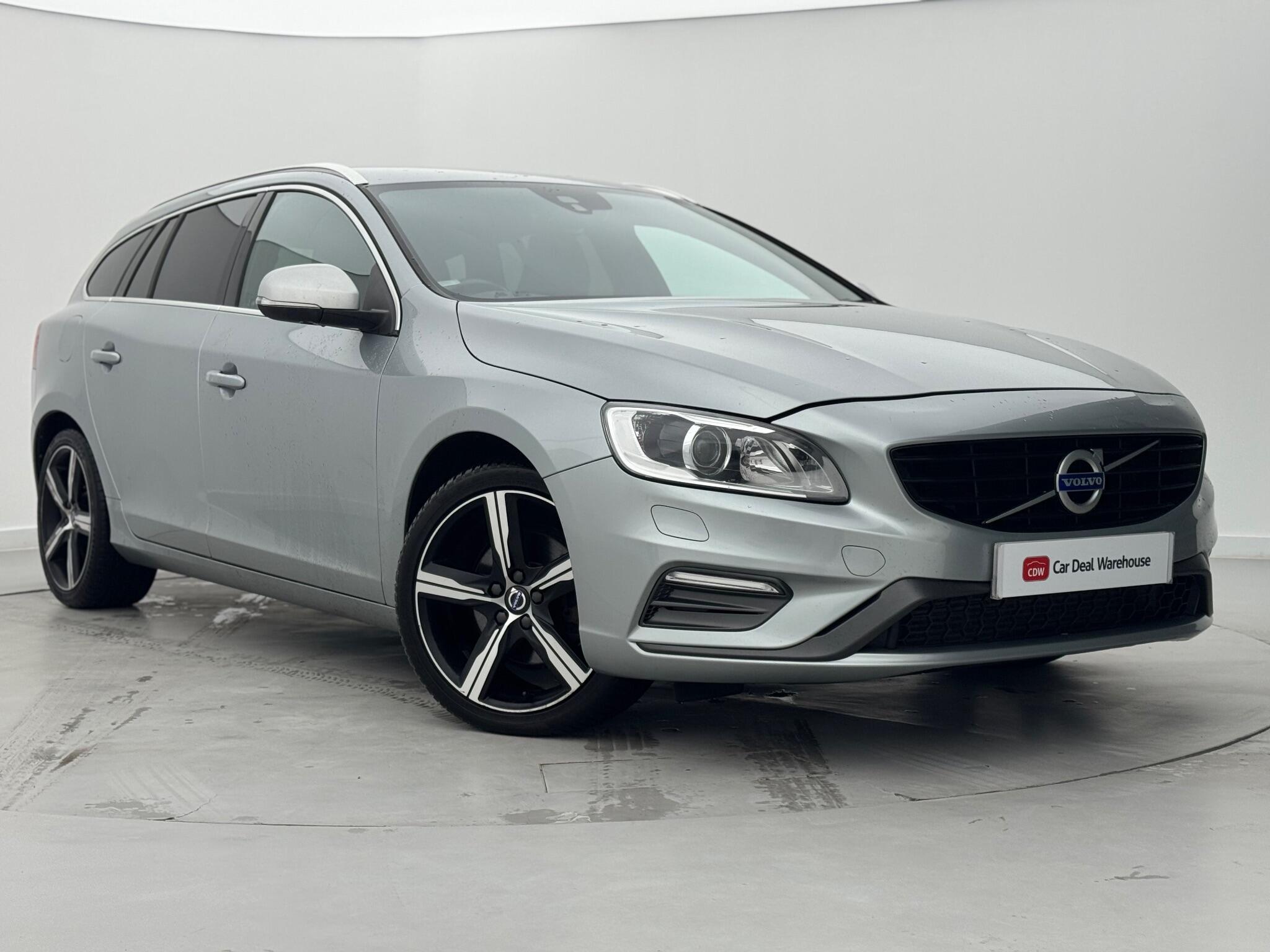 Main listing image - Volvo V60