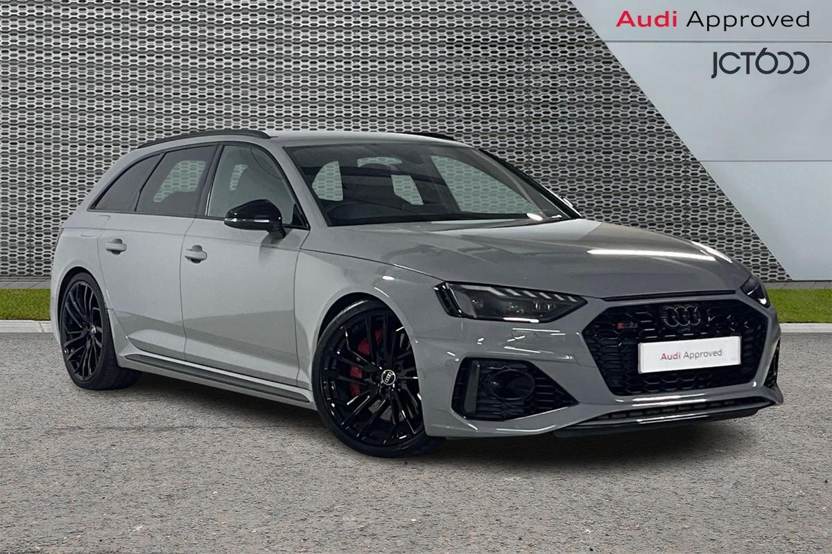 Main listing image - Audi RS4