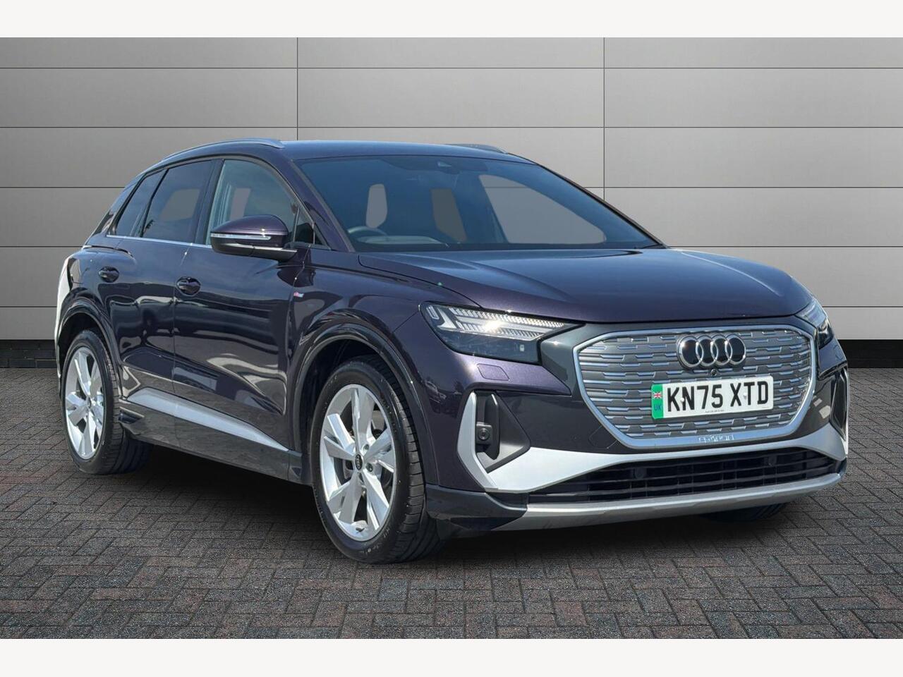 Main listing image - Audi Q4