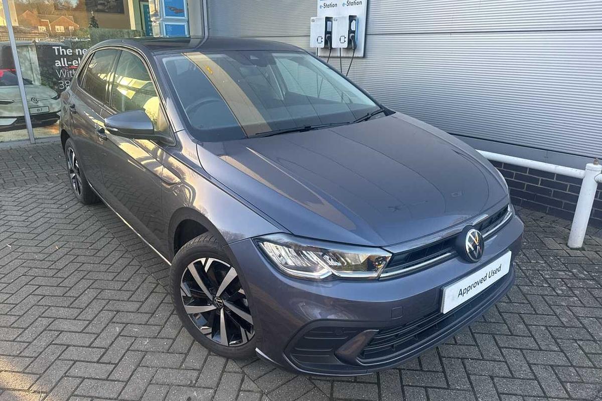Main listing image - Volkswagen Polo