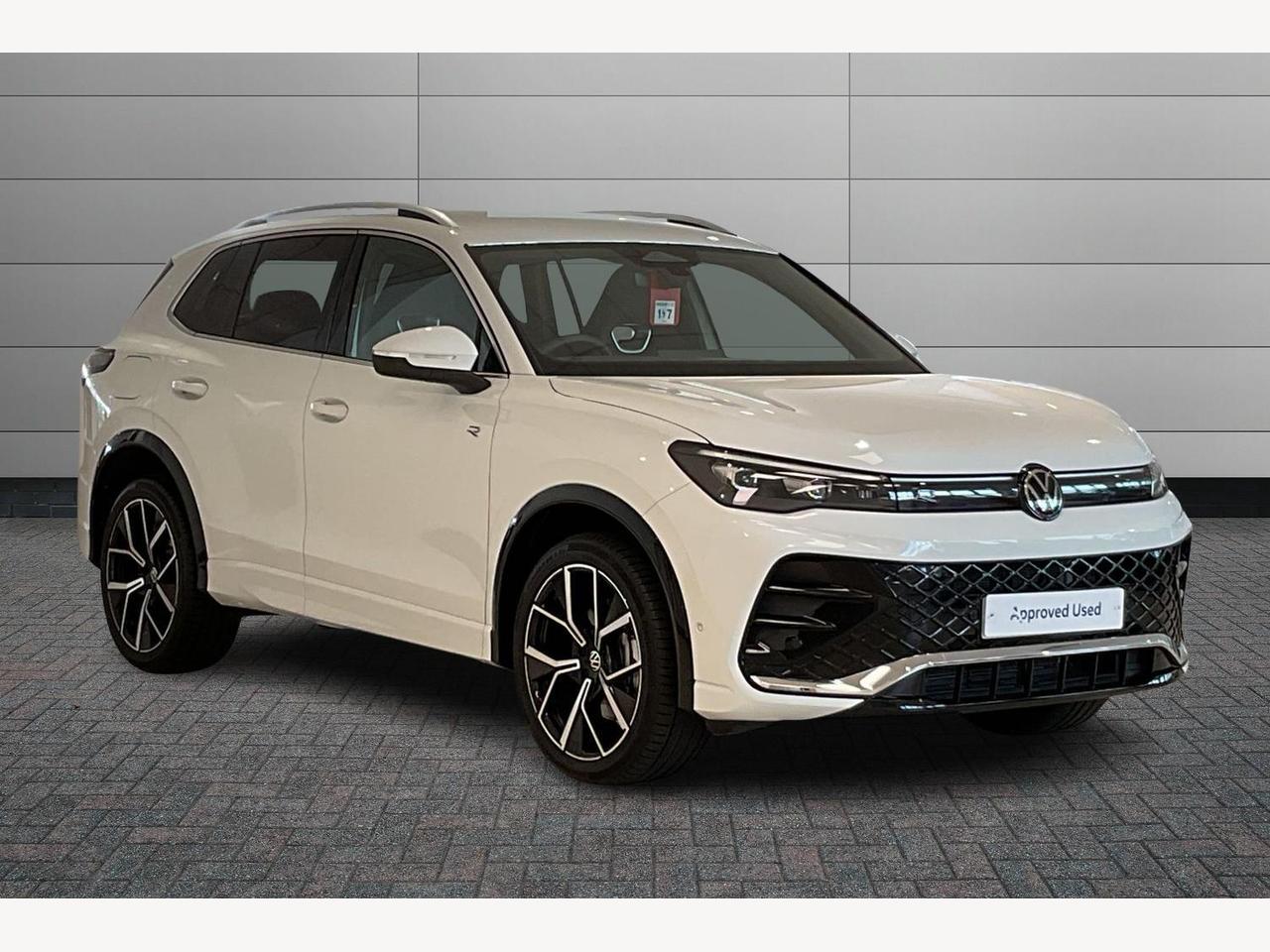 Main listing image - Volkswagen Tiguan