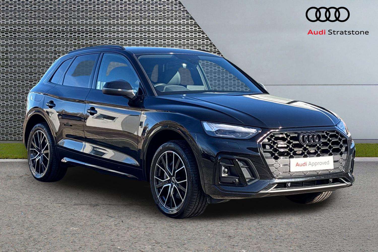 Main listing image - Audi Q5