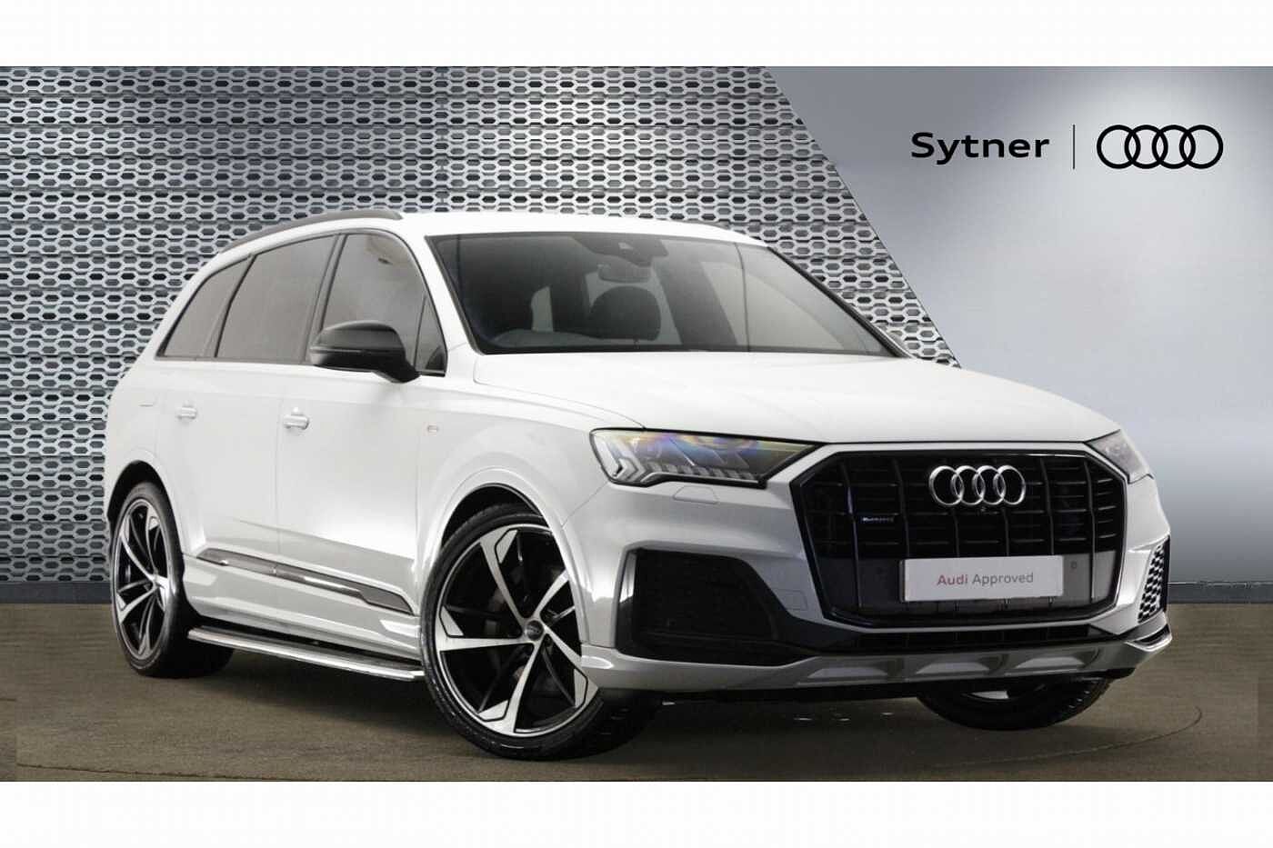 Main listing image - Audi Q7