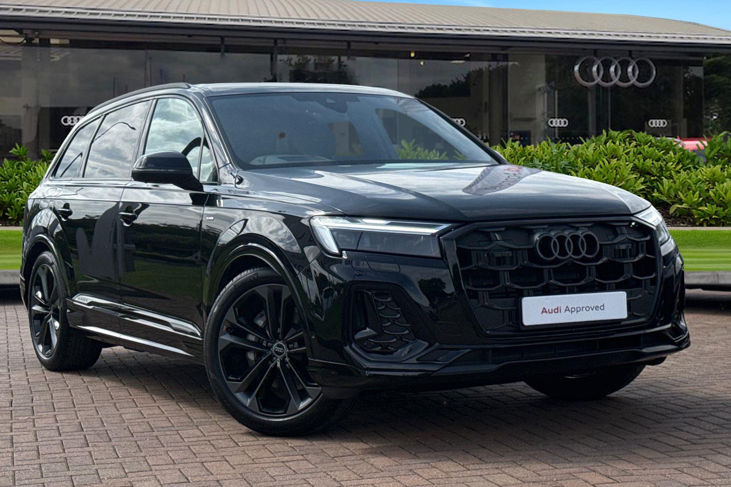 Main listing image - Audi Q7