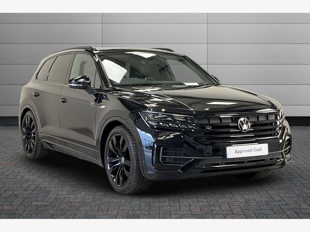 Main listing image - Volkswagen Touareg