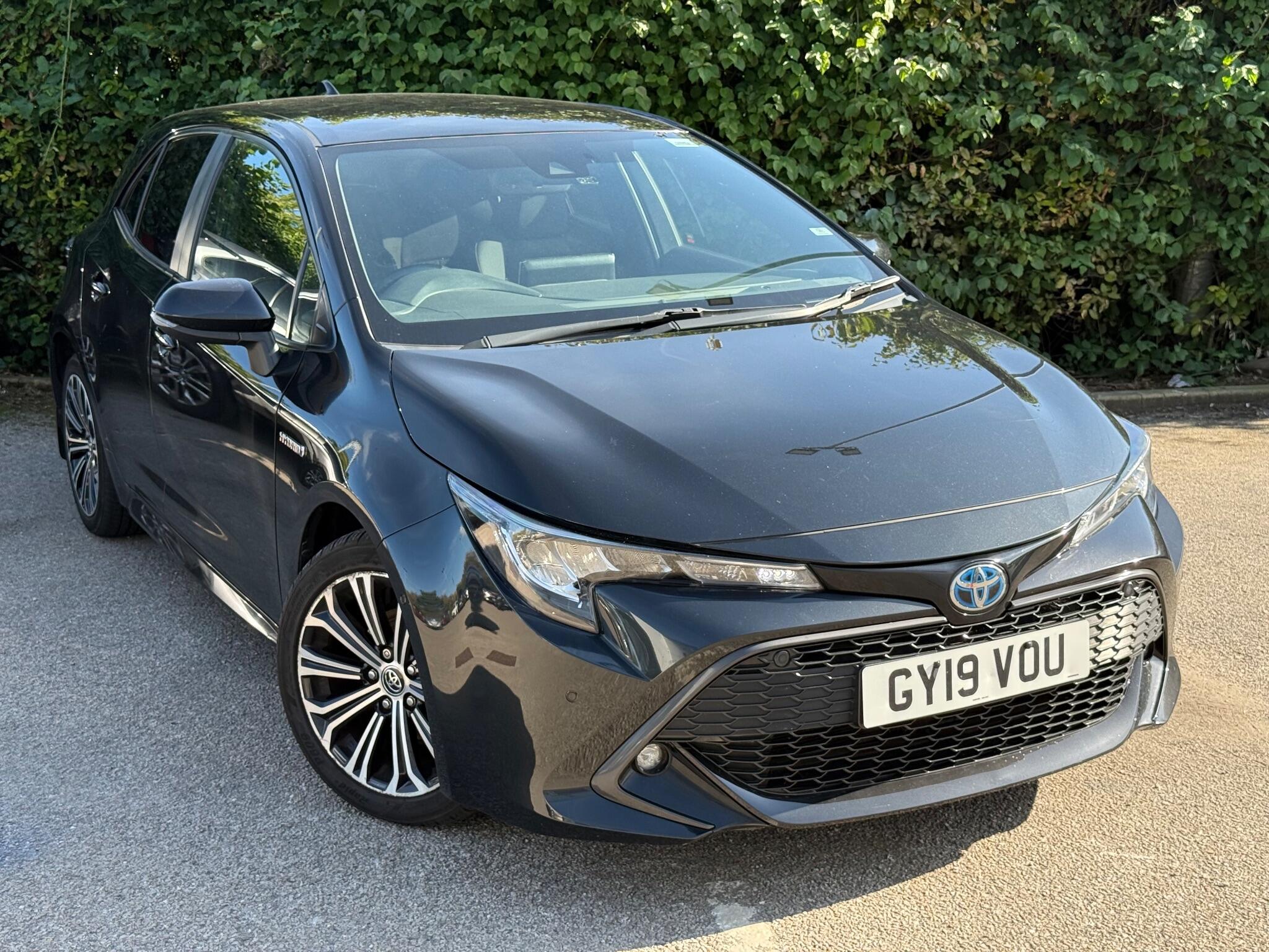 Main listing image - Toyota Corolla