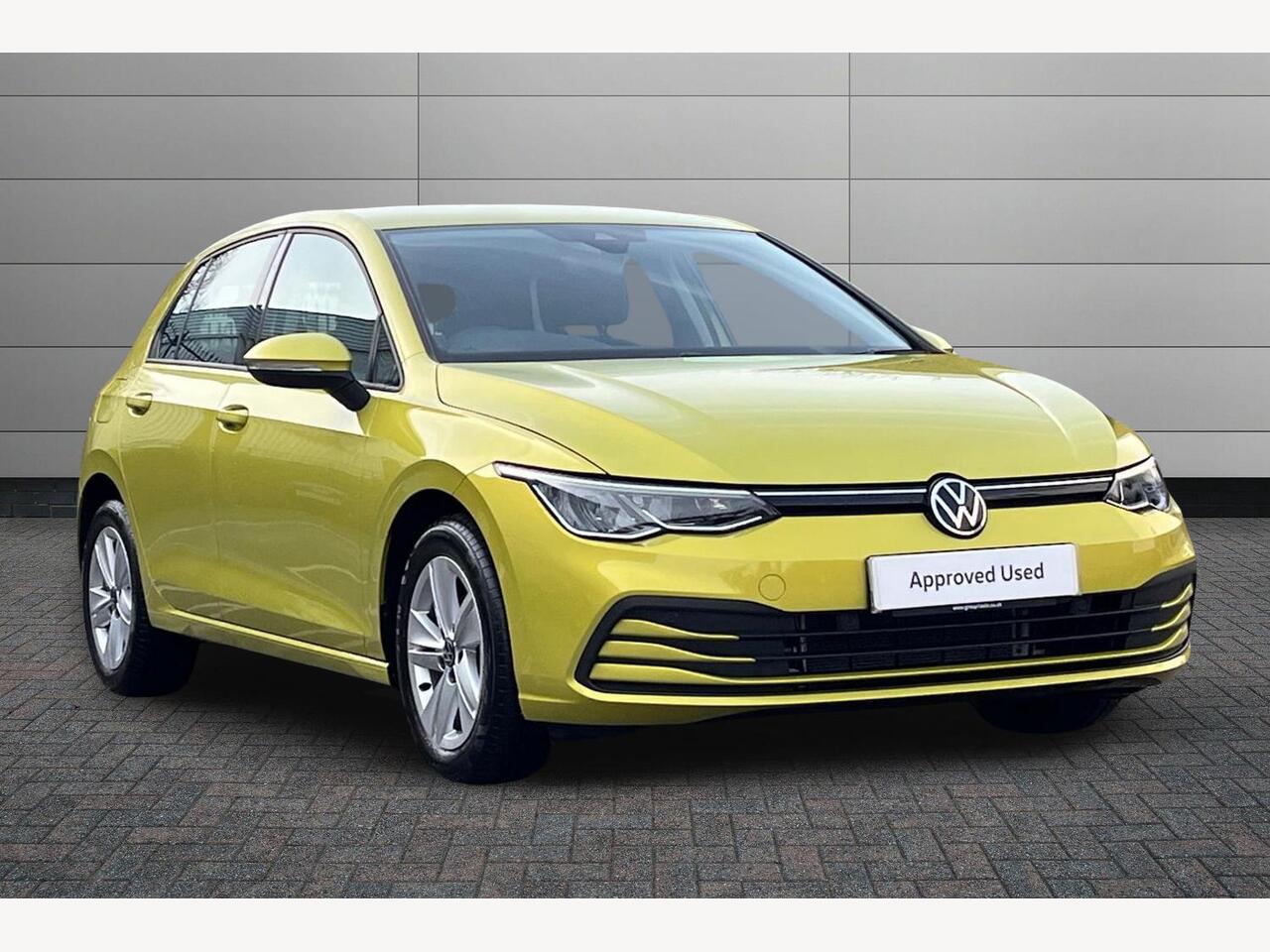 Main listing image - Volkswagen Golf