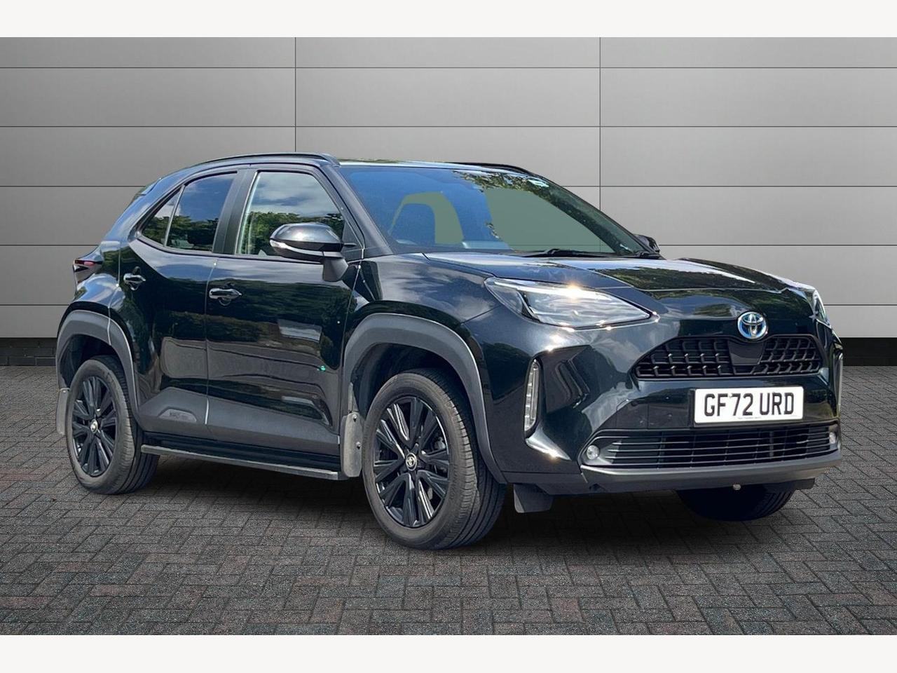 Main listing image - Toyota Yaris Cross