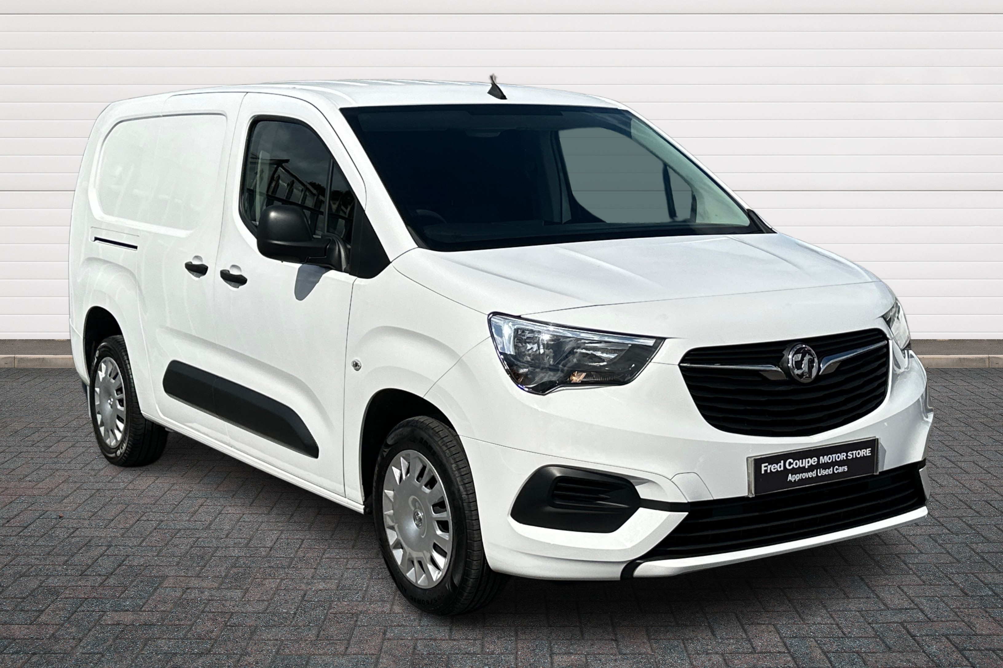 Main listing image - Vauxhall Combo Cargo