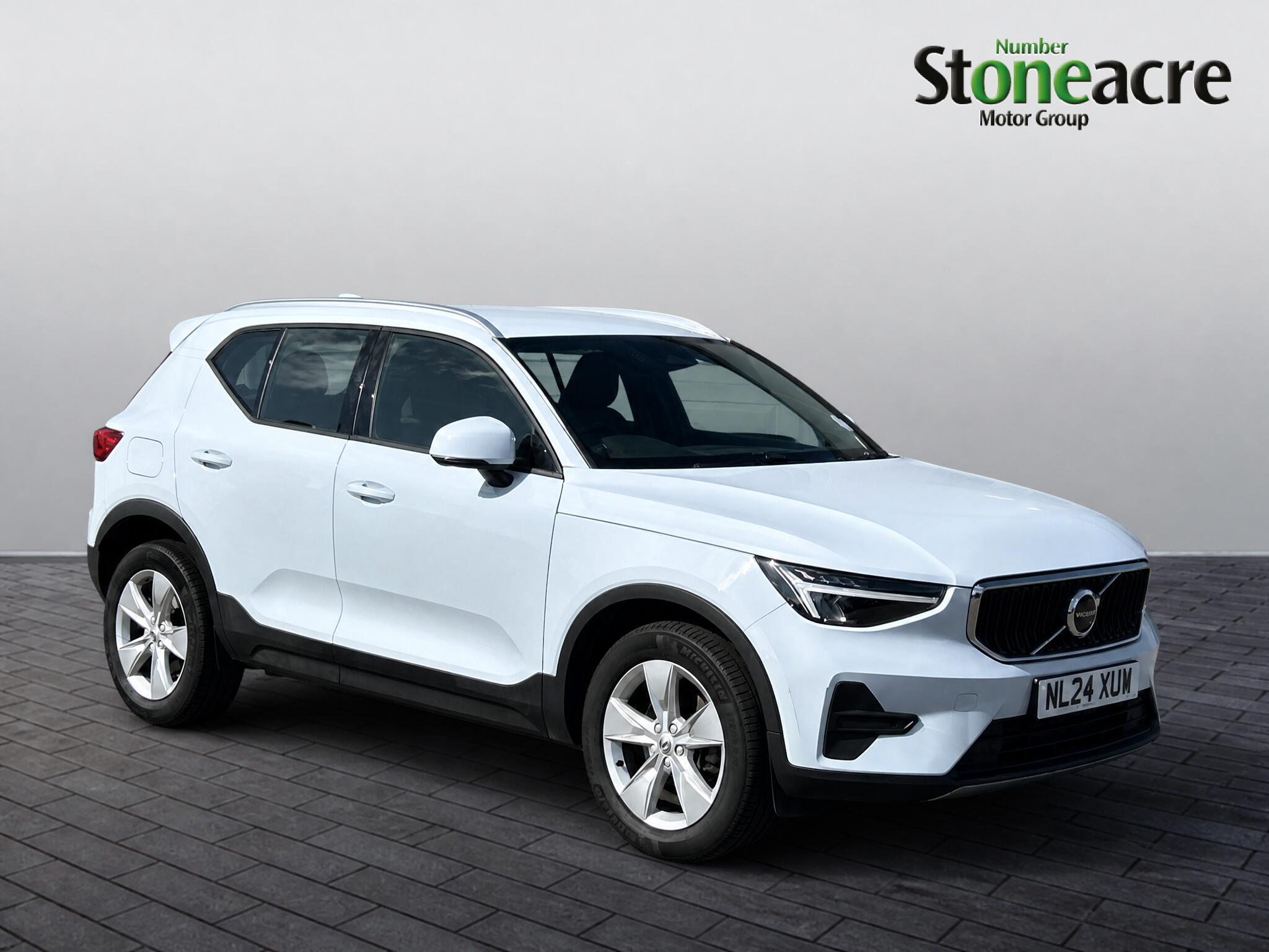 Main listing image - Volvo XC40