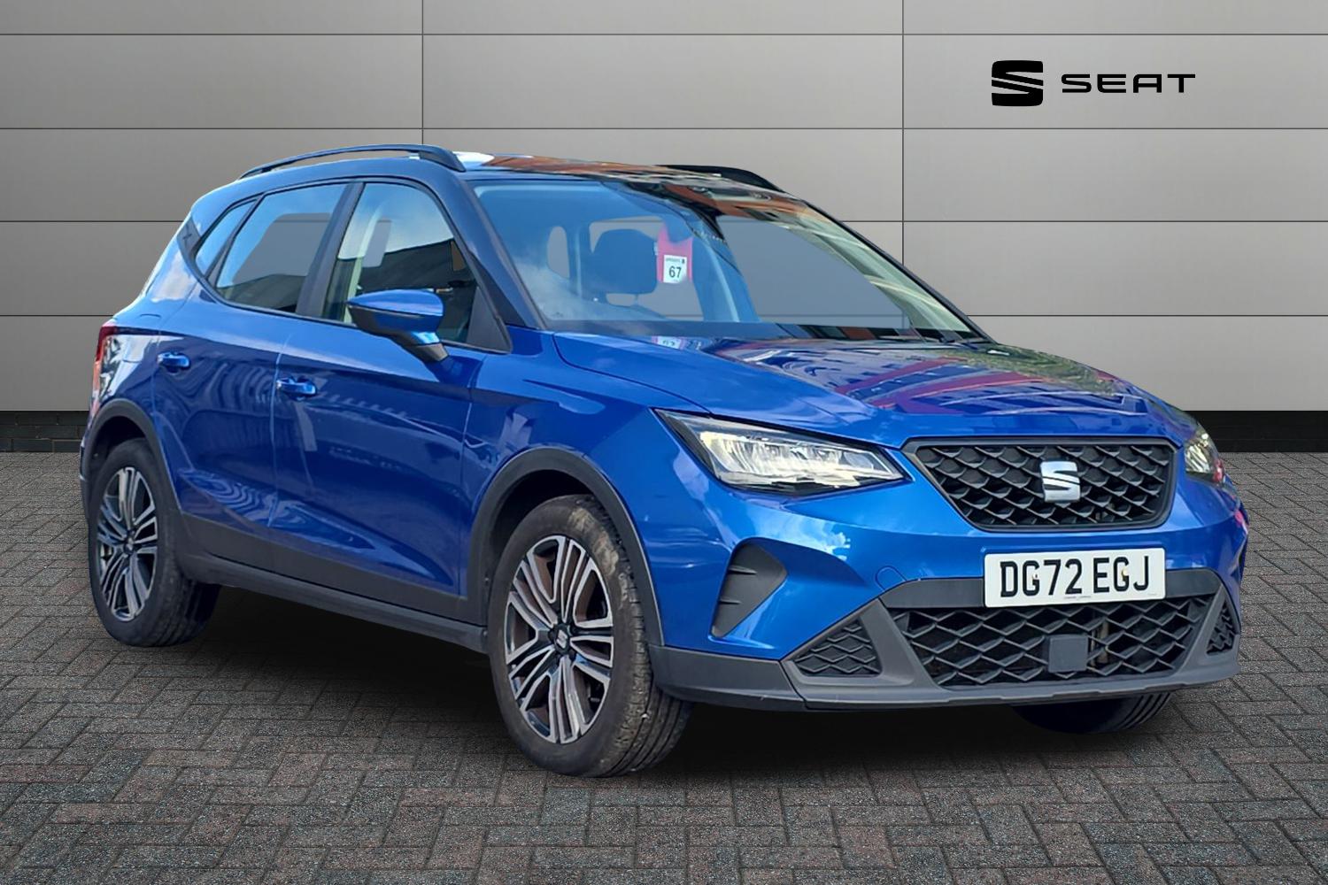 Main listing image - SEAT Arona