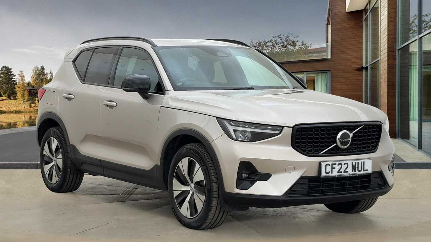 Main listing image - Volvo XC40 Recharge