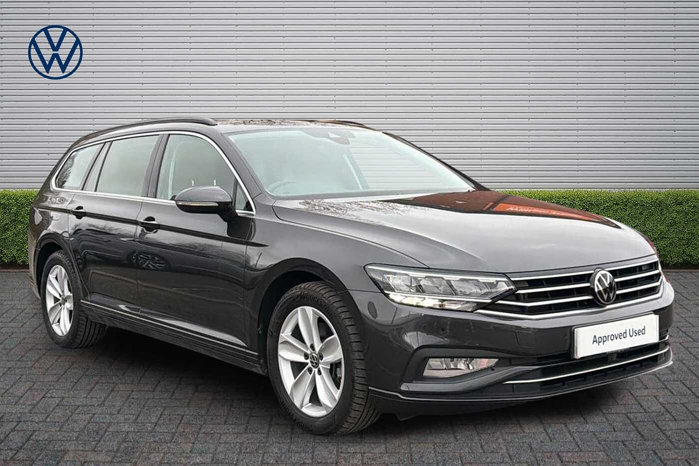 Main listing image - Volkswagen Passat Estate