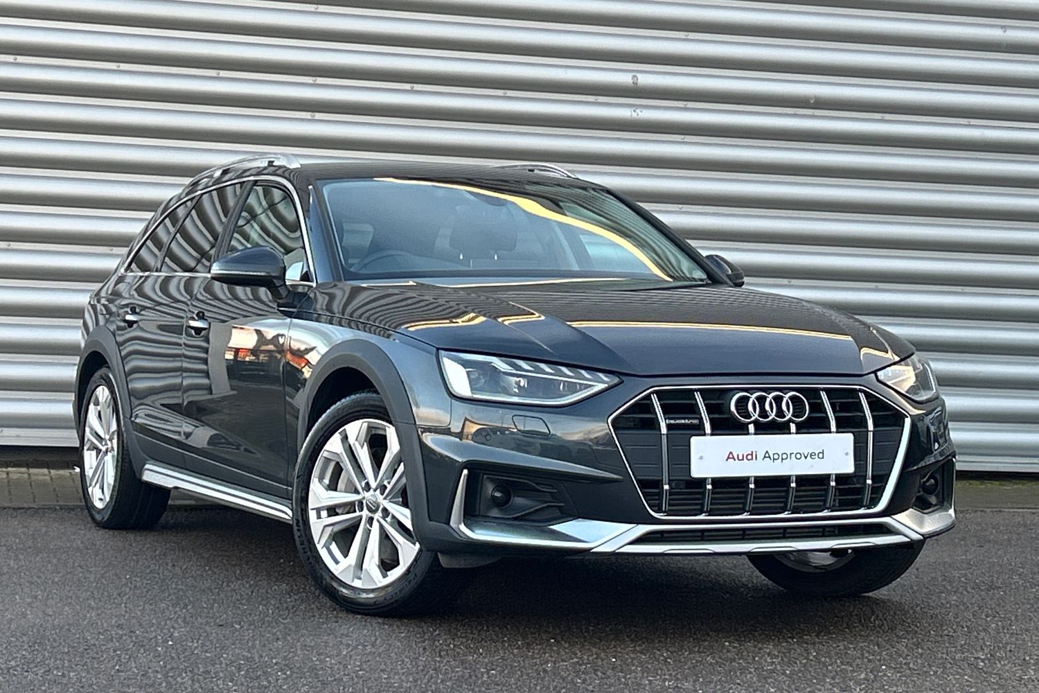 Main listing image - Audi A4 Allroad