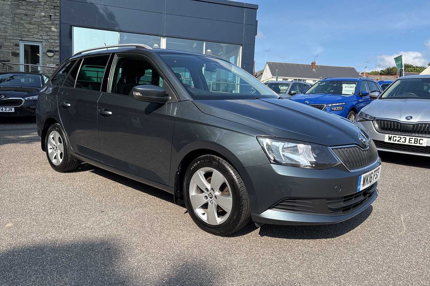 Main listing image - Skoda Fabia Estate