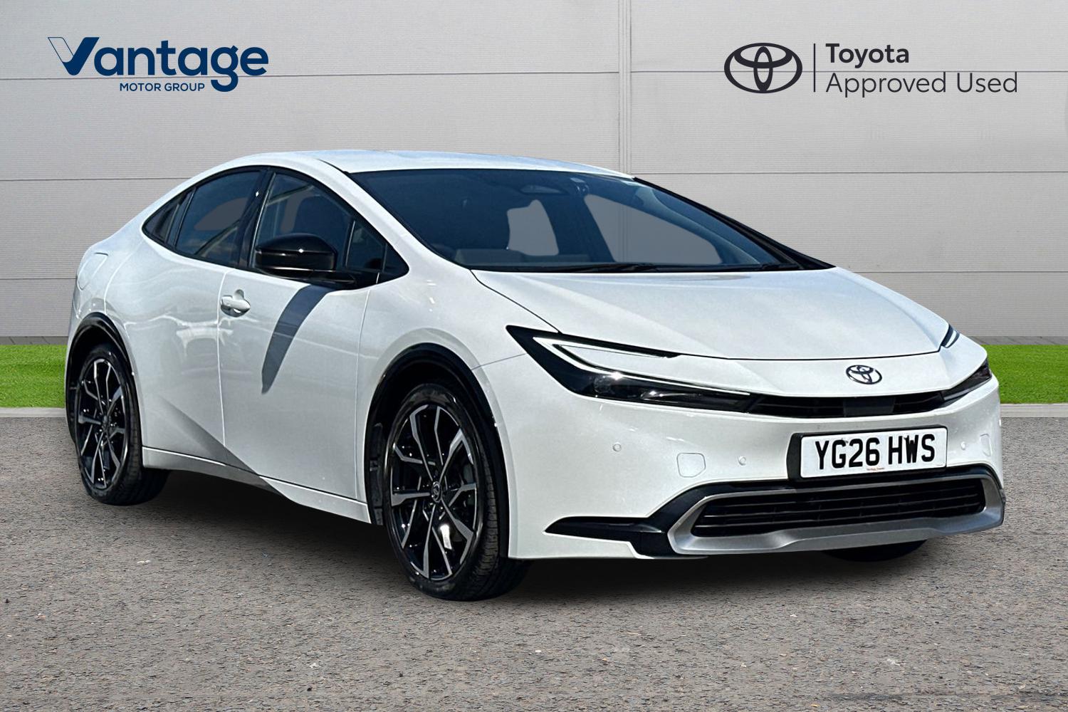 Main listing image - Toyota Prius