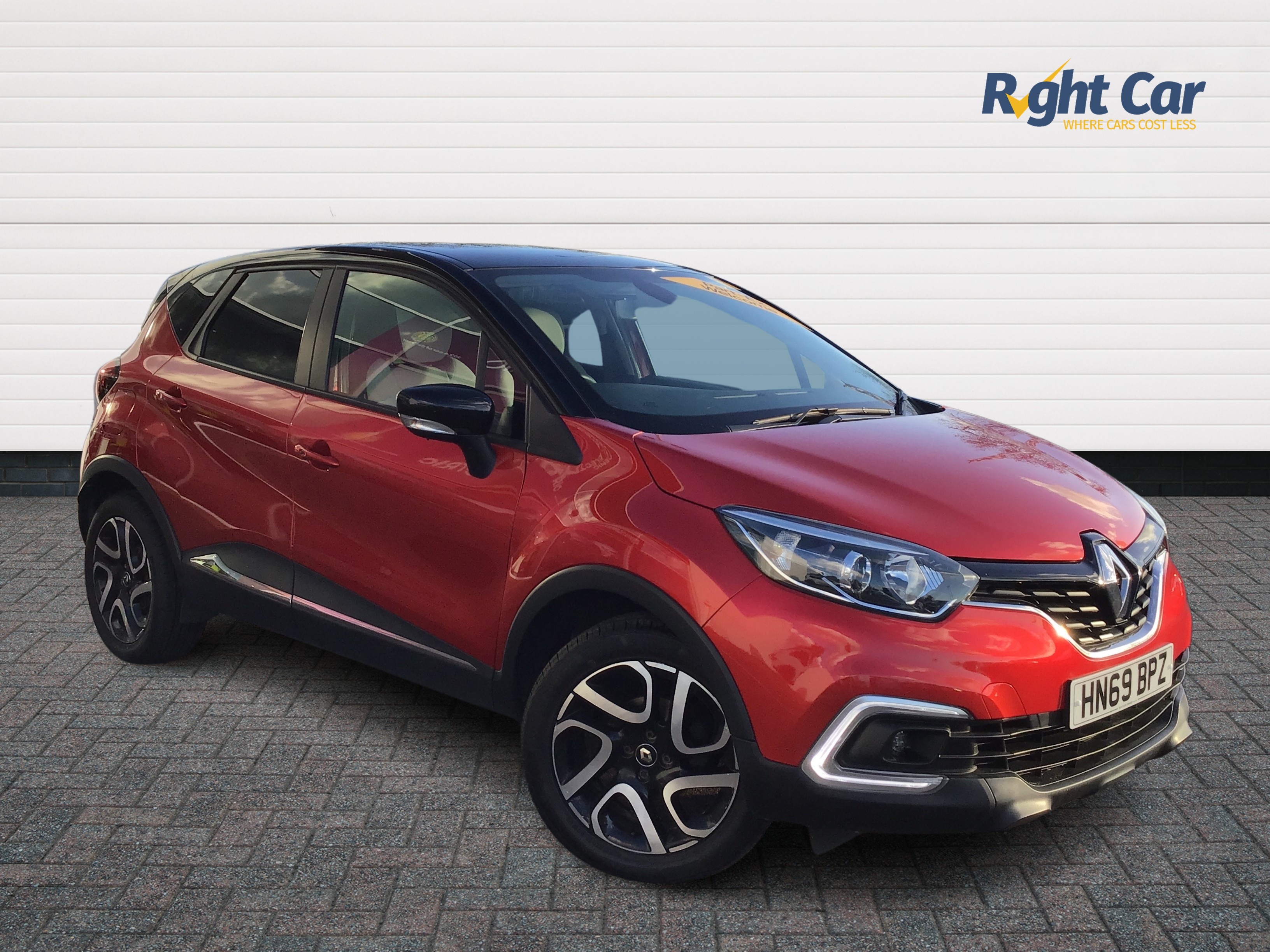 Main listing image - Renault Captur