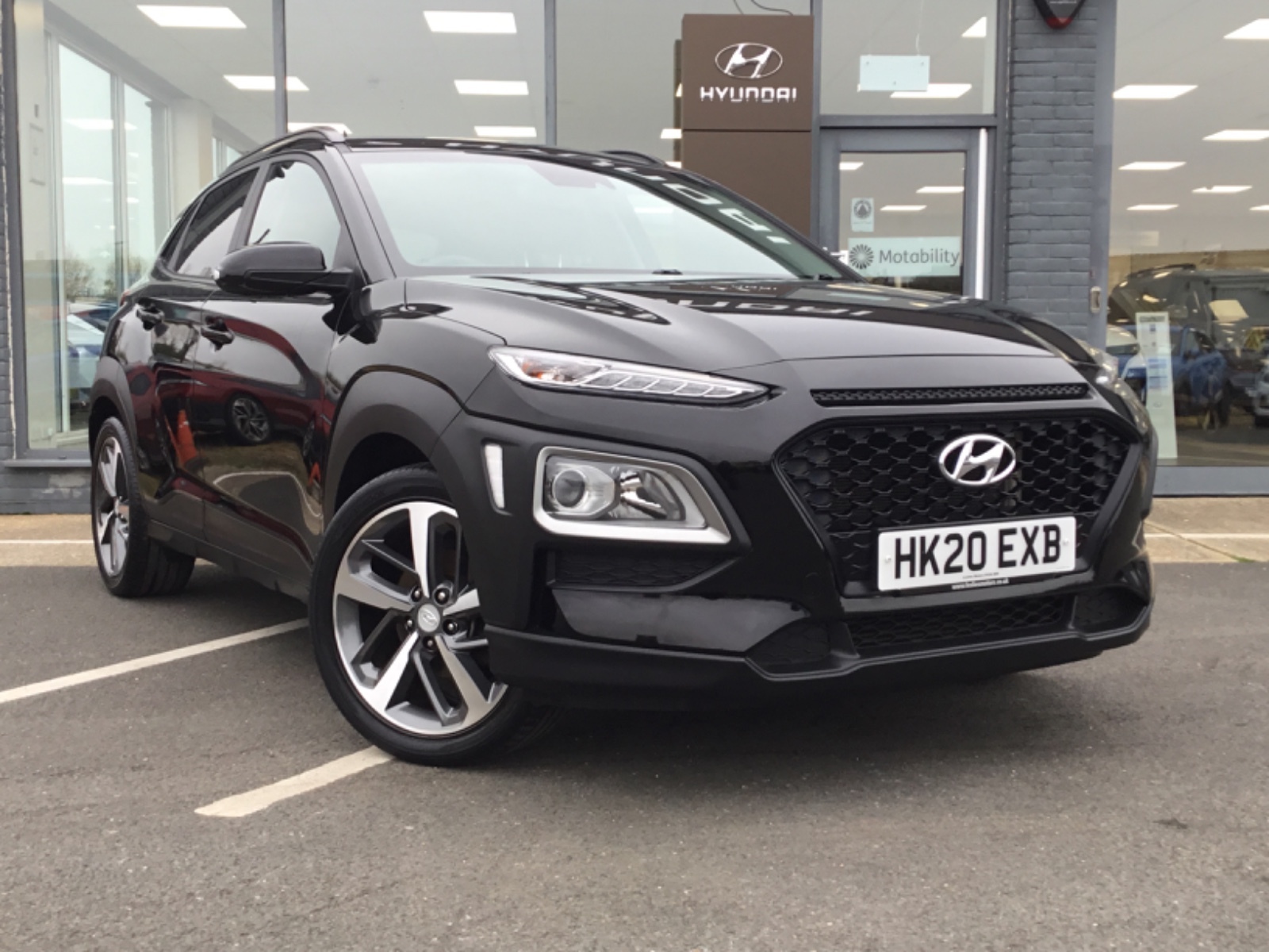 Main listing image - Hyundai Kona