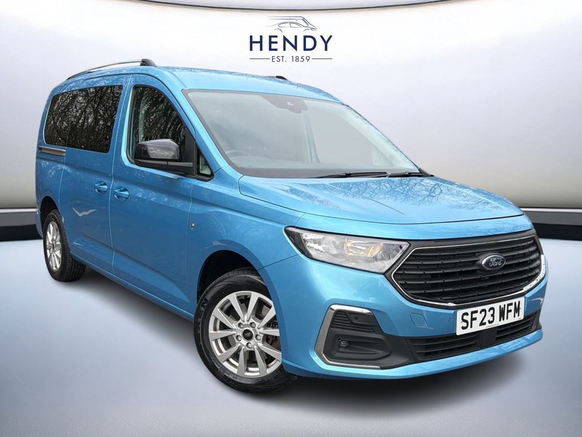 Main listing image - Ford Tourneo Connect