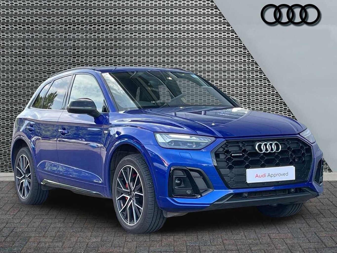 Main listing image - Audi Q5