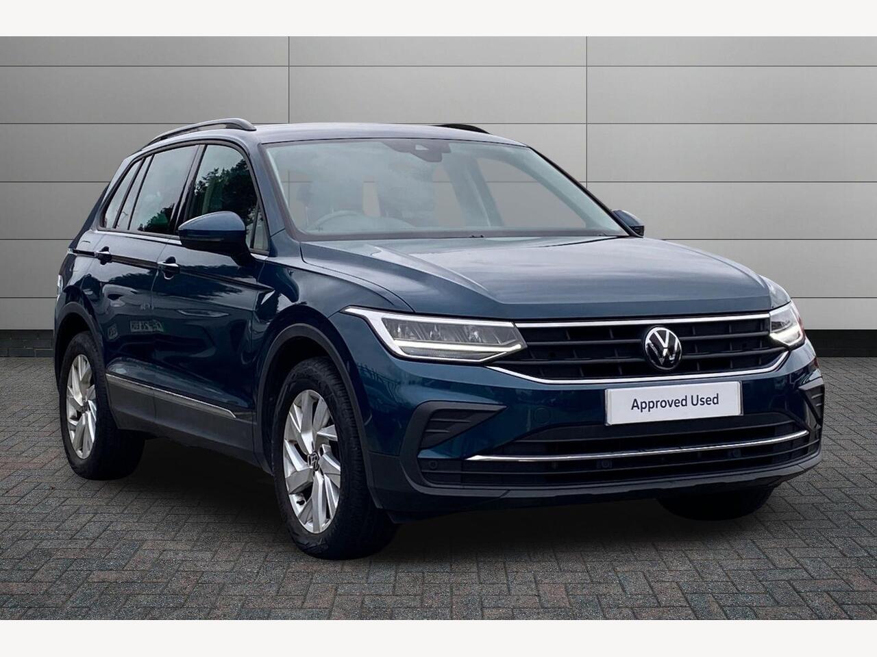 Main listing image - Volkswagen Tiguan