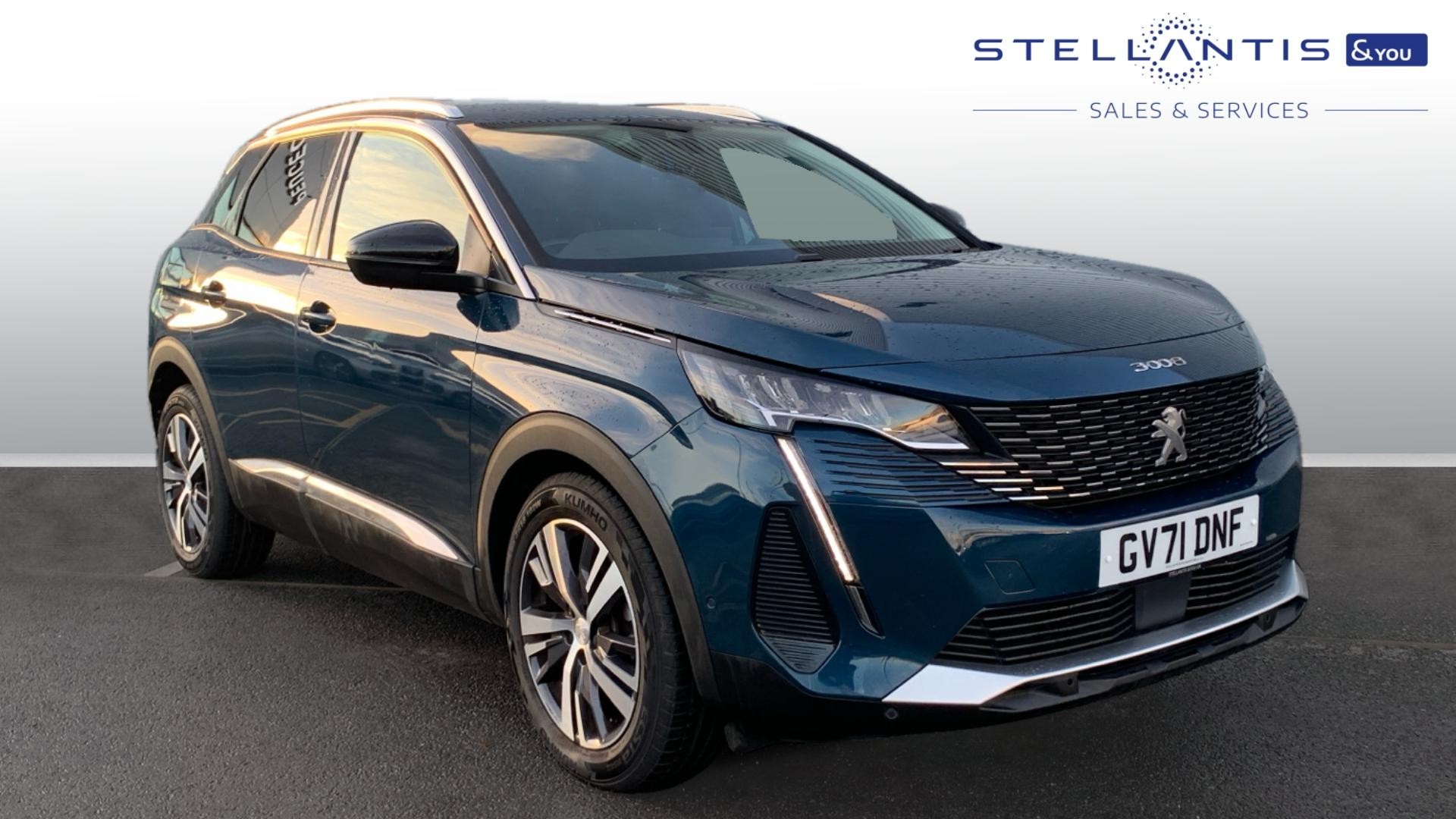 Main listing image - Peugeot 3008