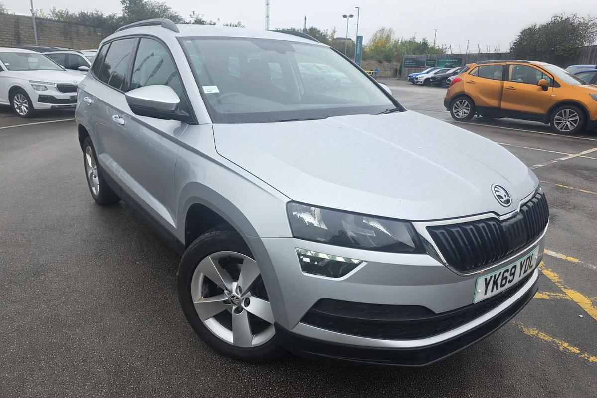 Main listing image - Skoda Karoq