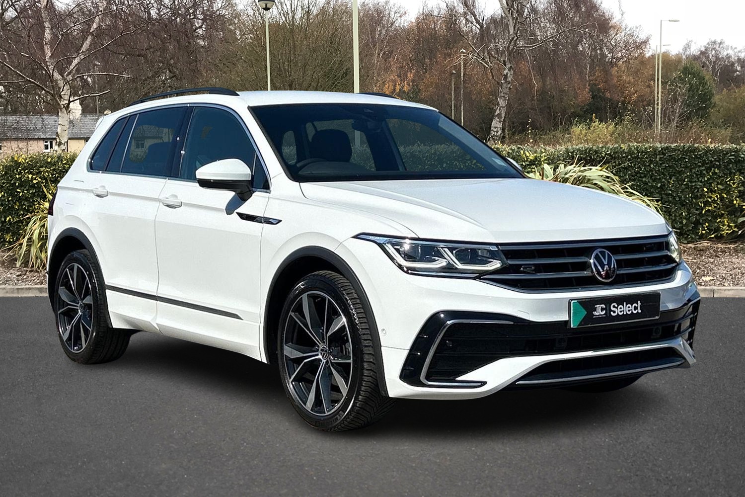 Main listing image - Volkswagen Tiguan