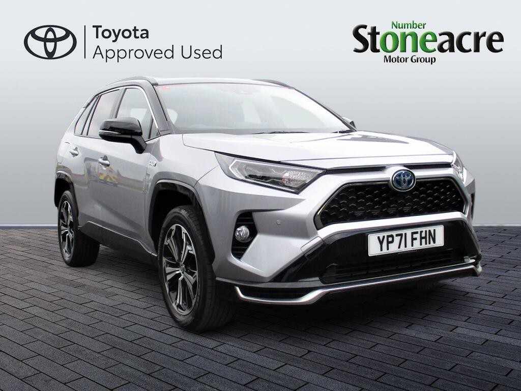 Main listing image - Toyota RAV4