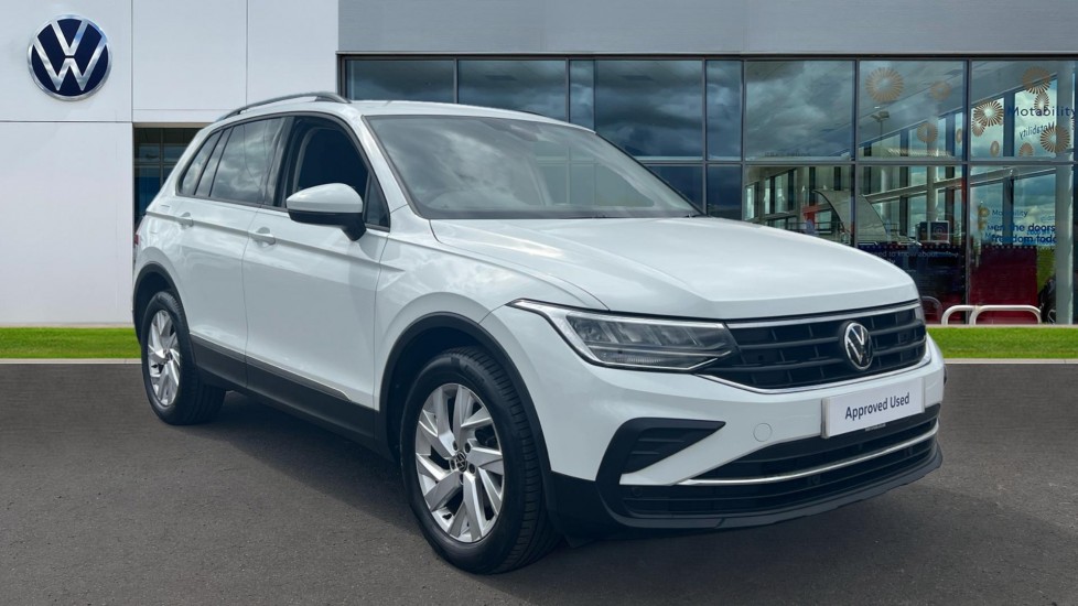 Main listing image - Volkswagen Tiguan