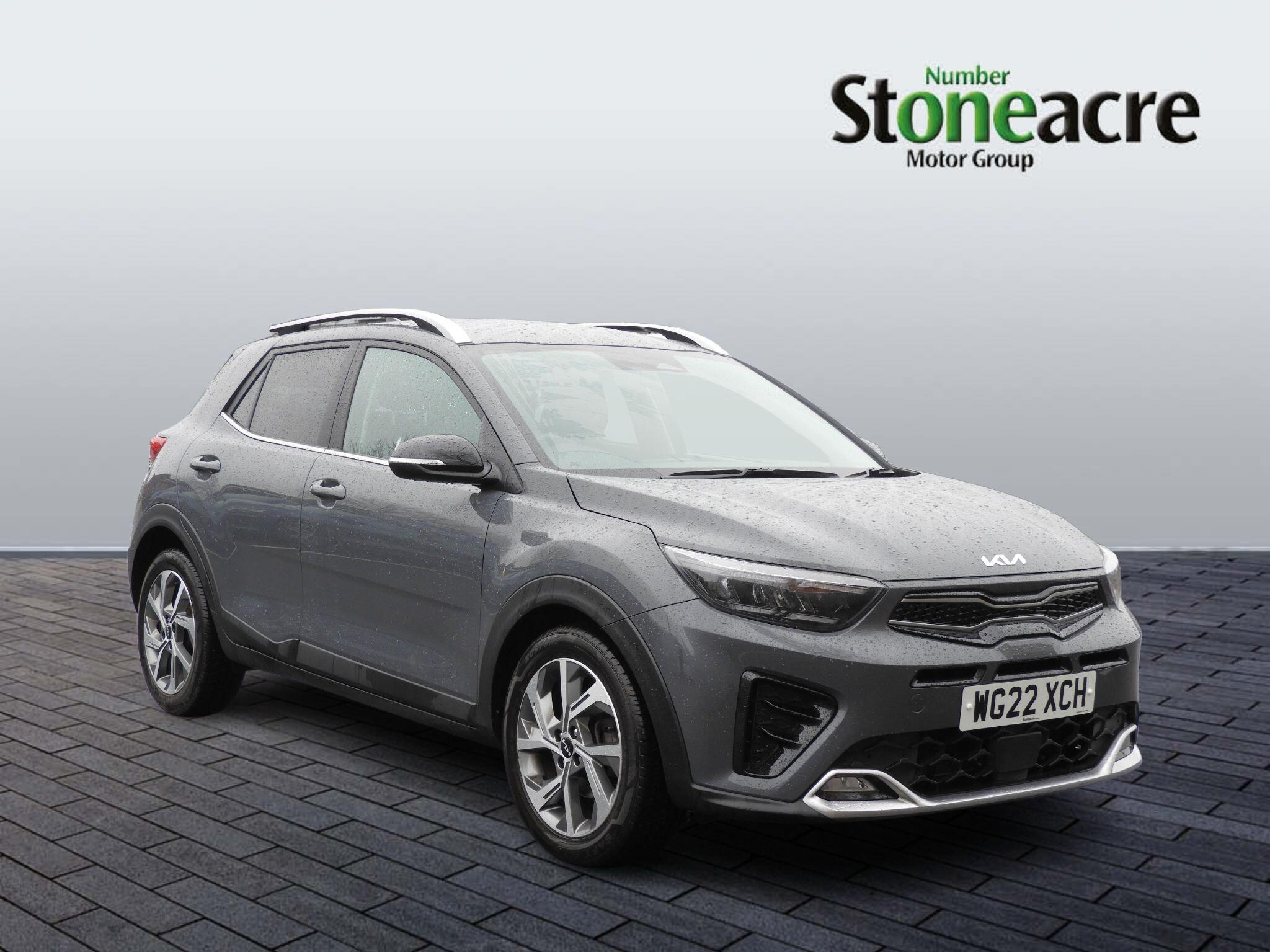 Main listing image - Kia Stonic