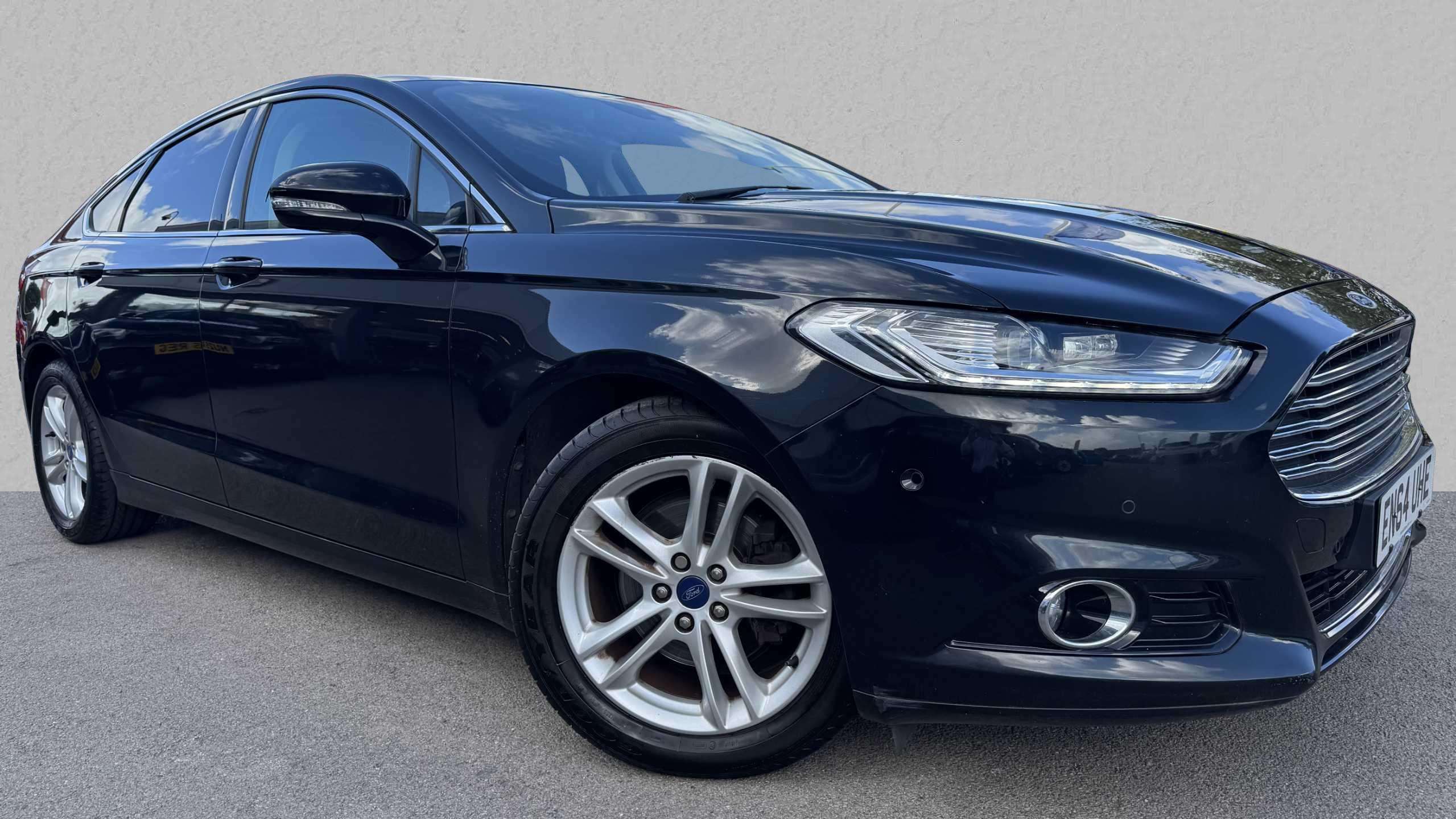 Main listing image - Ford Mondeo