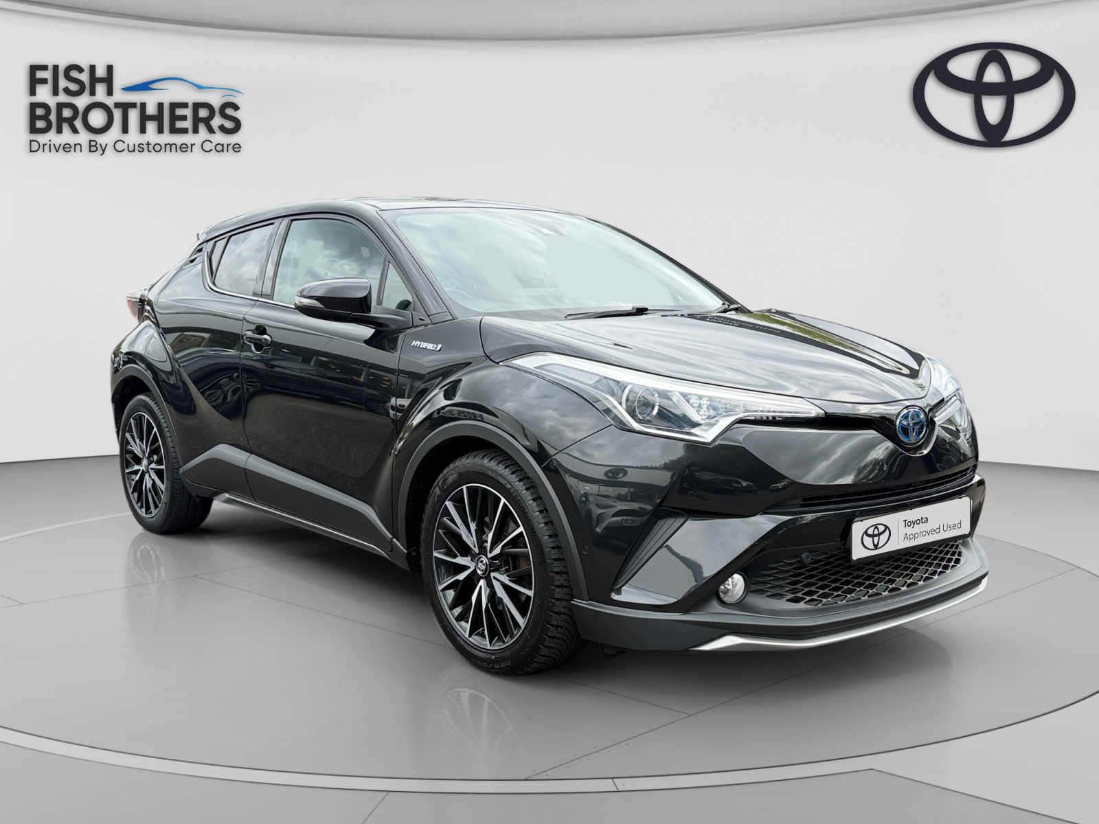 Main listing image - Toyota C-HR