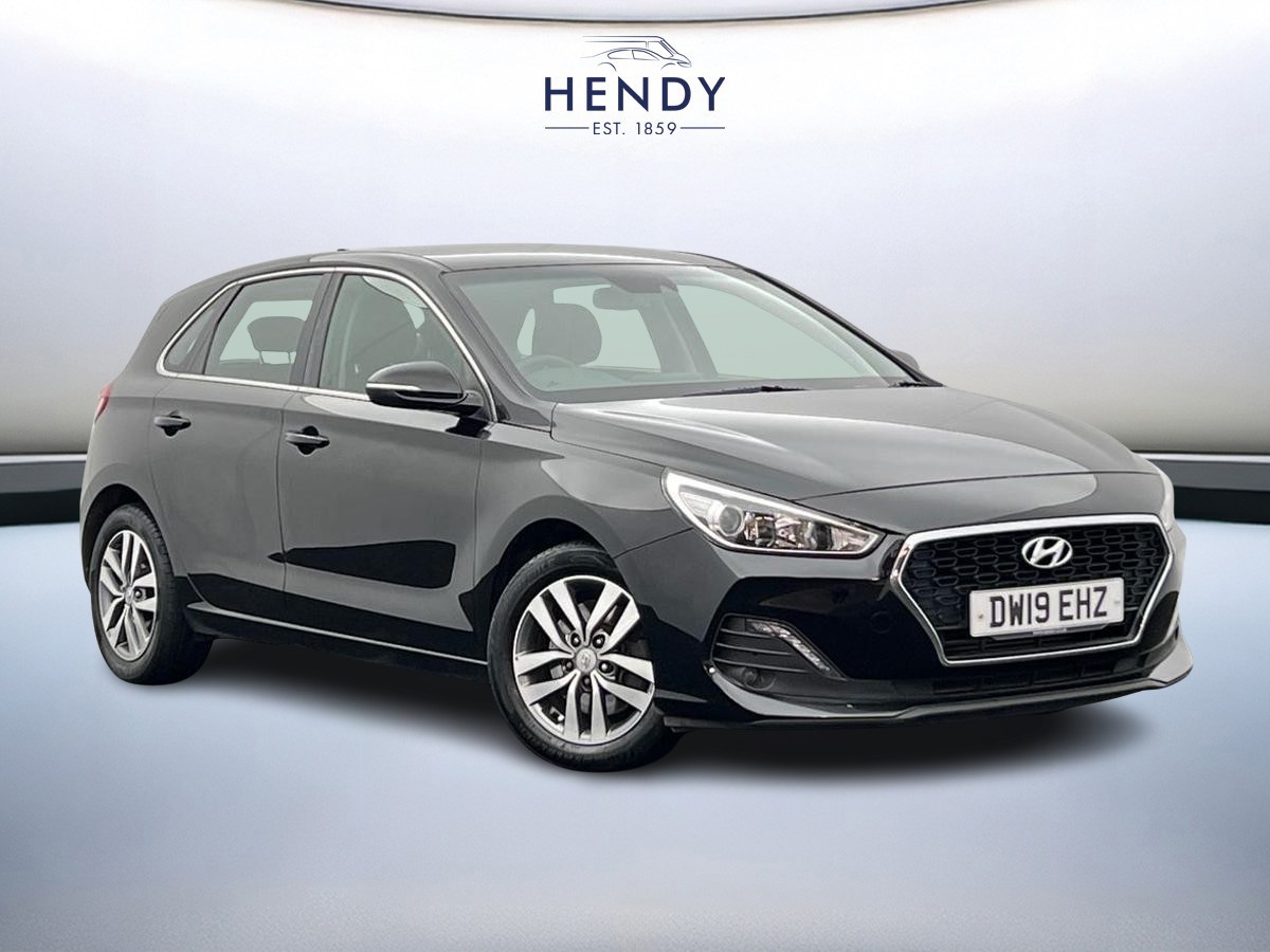 Main listing image - Hyundai i30