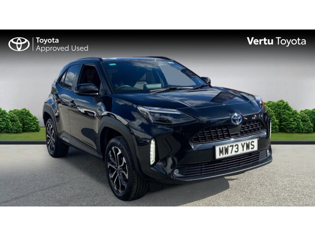 Main listing image - Toyota Yaris Cross