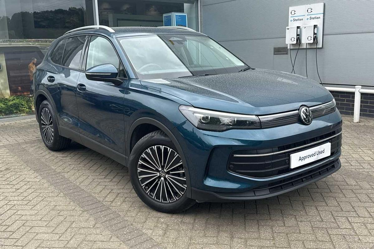 Main listing image - Volkswagen Tiguan
