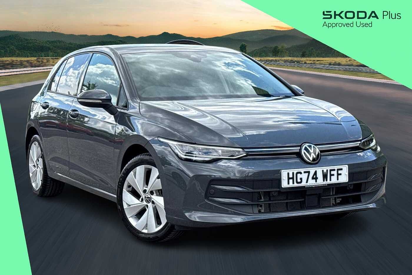 Main listing image - Volkswagen Golf