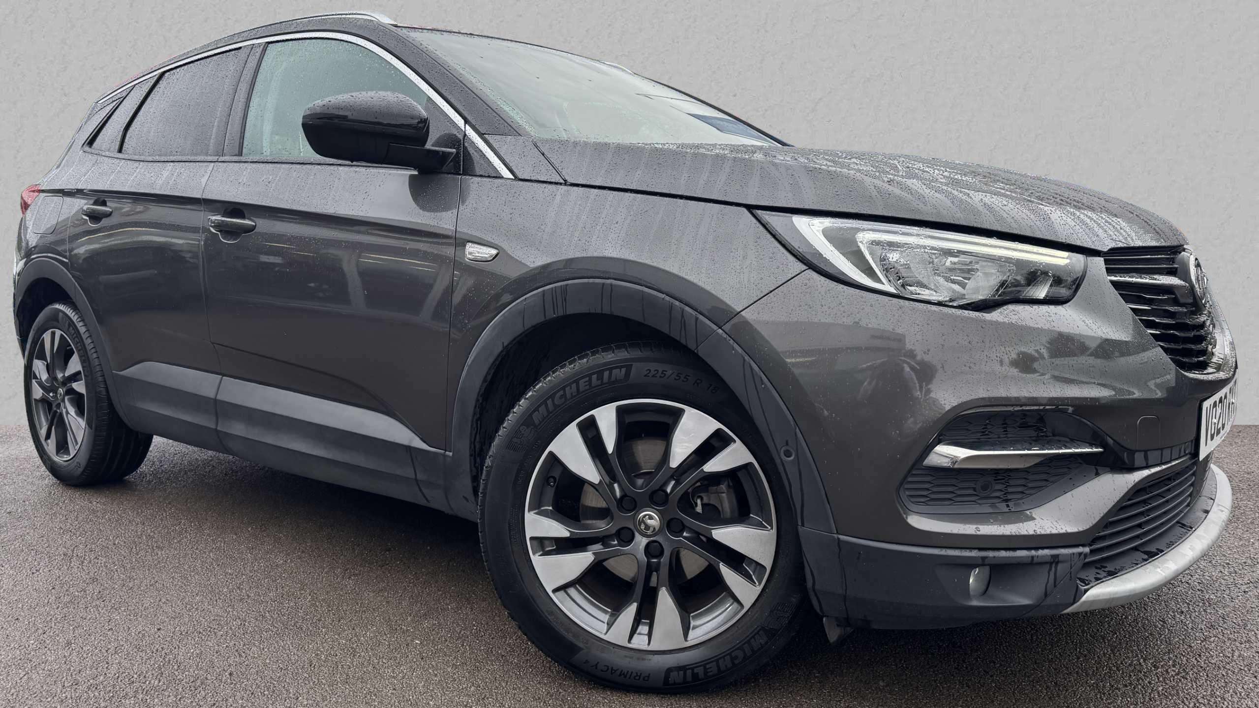 Main listing image - Vauxhall Grandland X