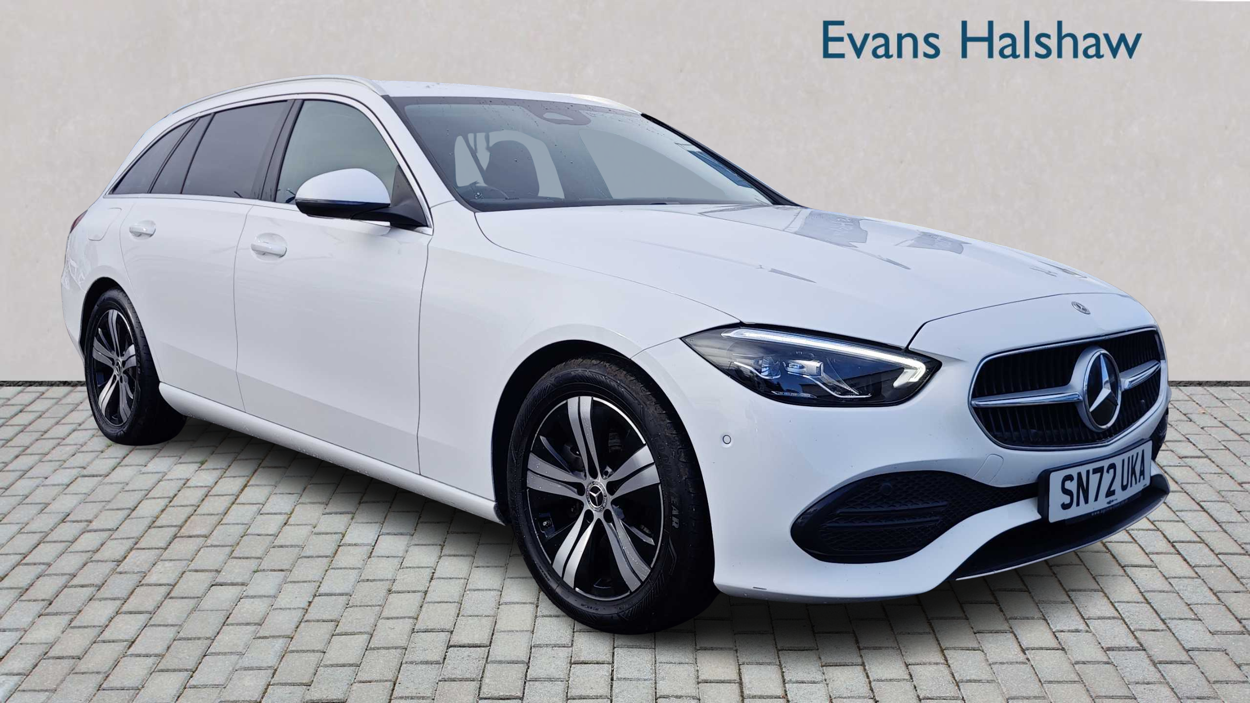 Main listing image - Mercedes-Benz C-Class Estate