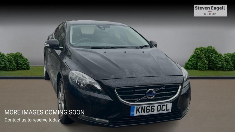 Main listing image - Volvo V40