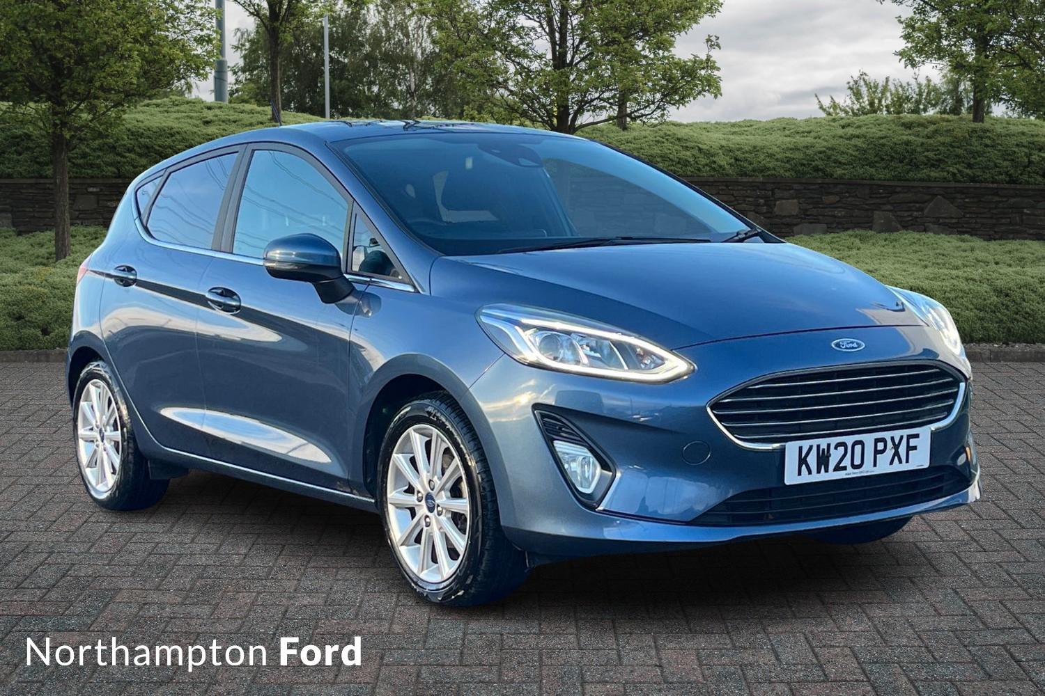 Main listing image - Ford Fiesta