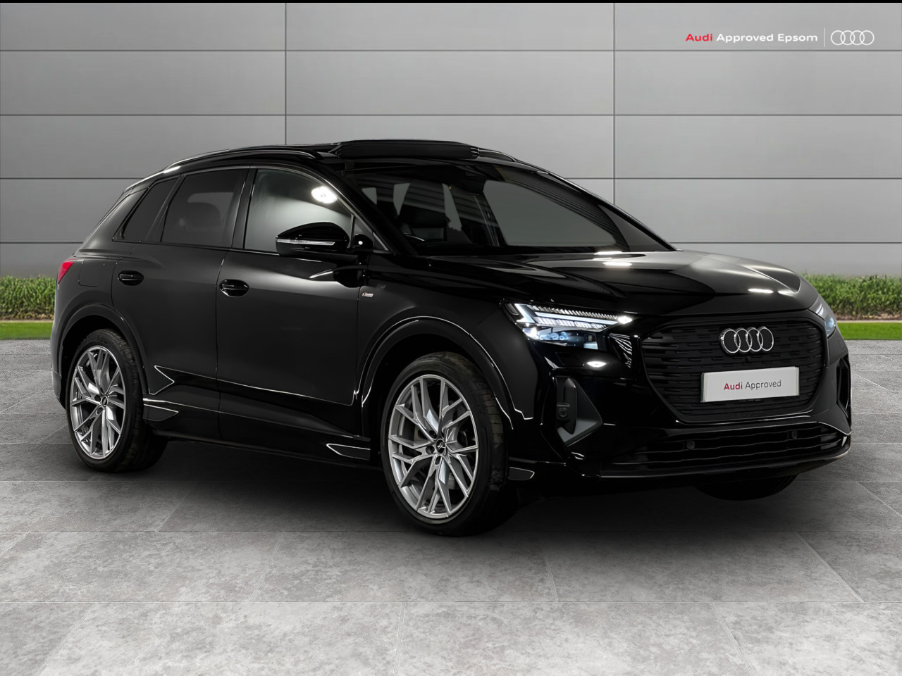 Main listing image - Audi Q4
