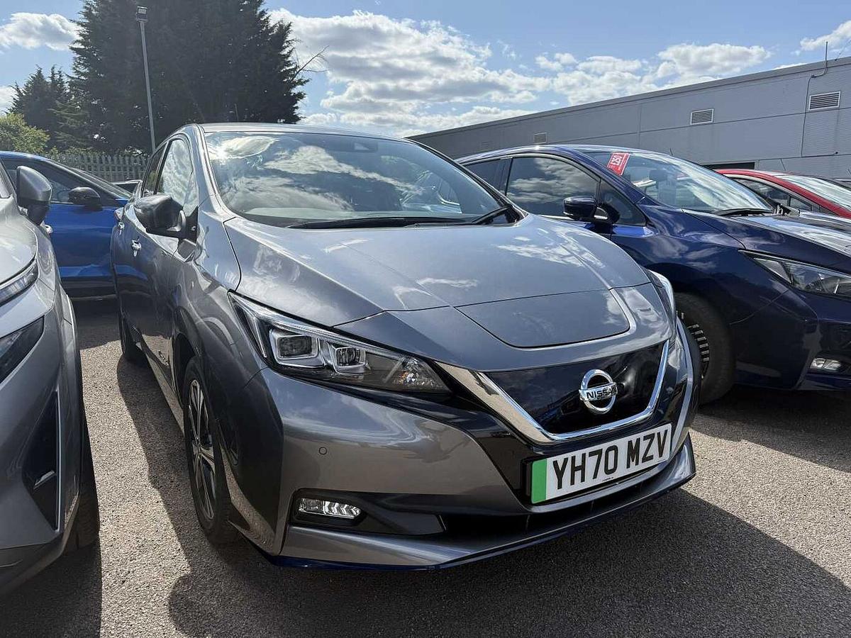 Main listing image - Nissan Leaf