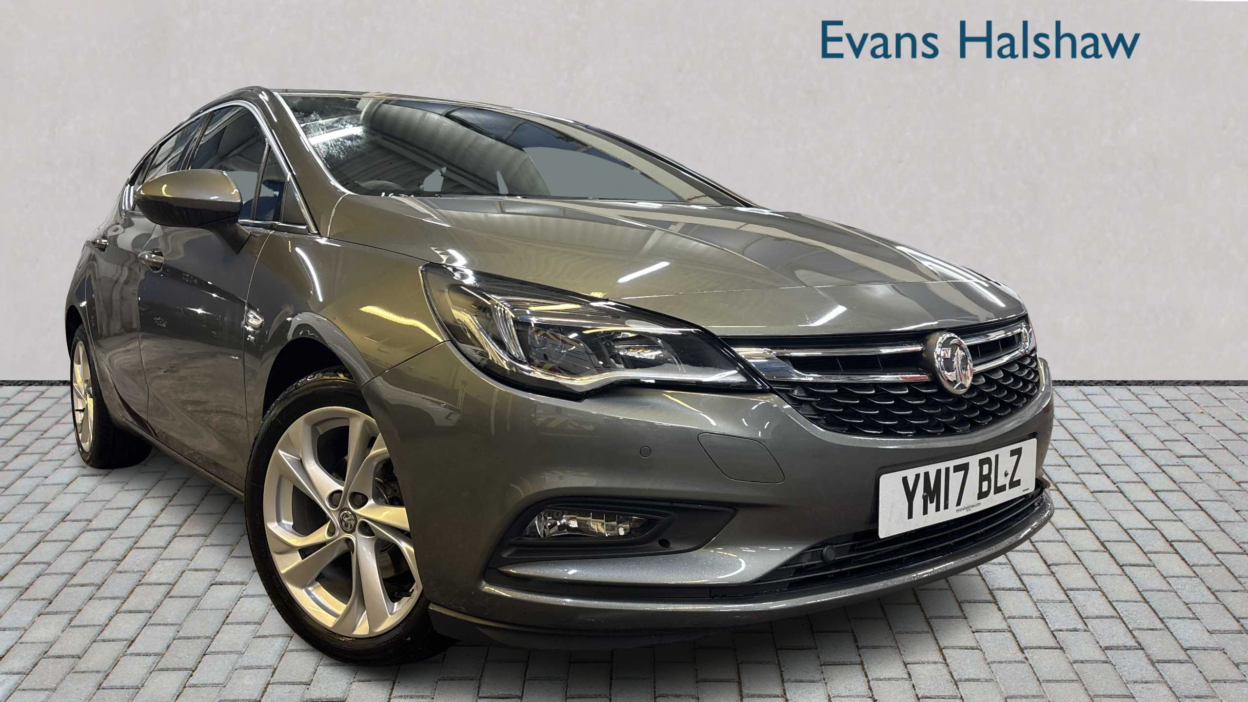 Main listing image - Vauxhall Astra